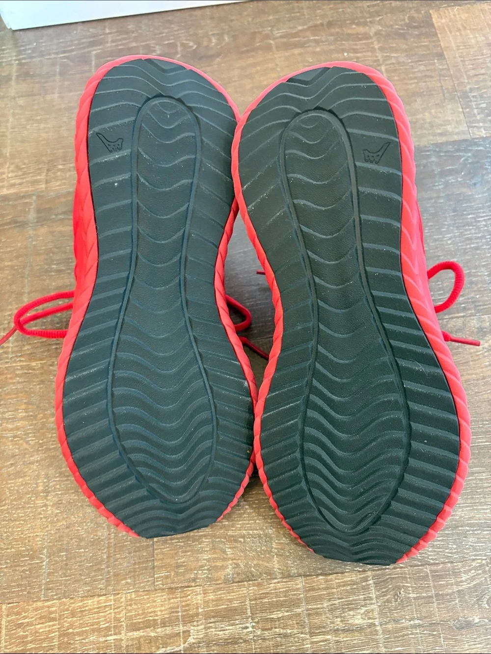 Ladies Red Athletic Sneakers - Comfortable Everyday Sport Shoes